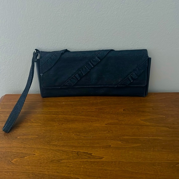 Denim clutch purse with wrist strap - Picture 1 of 8